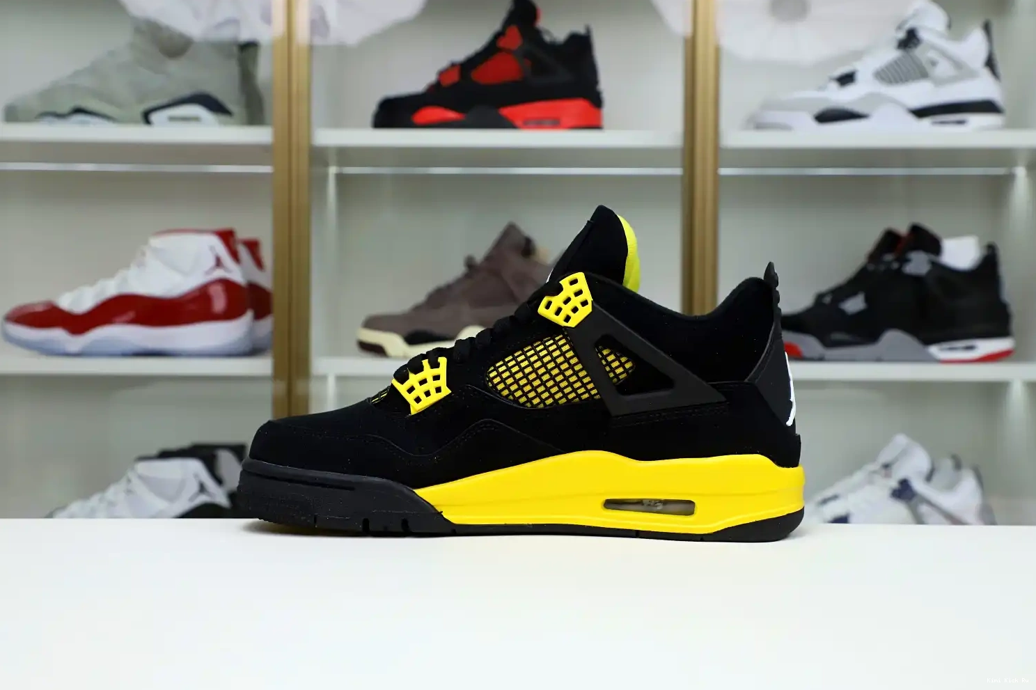 Jordan4 Kimikick 2023 Air  Jordan thunder 0819